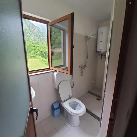 Pensjonat Flodisa 4*