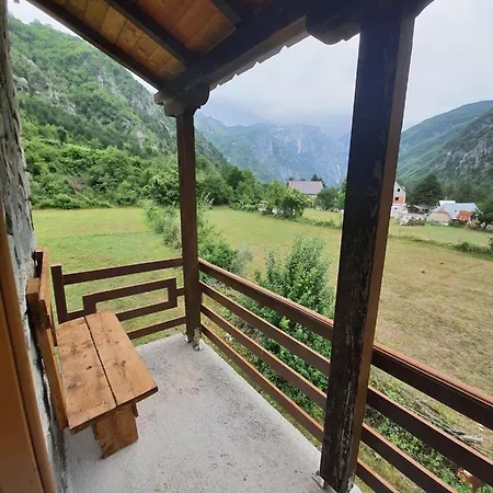 Flodisa Pensjonat Theth